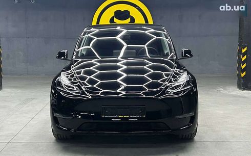 Tesla Model Y 2023 - фото 2