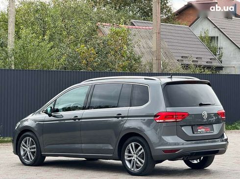 Volkswagen Touran 2019 - фото 6