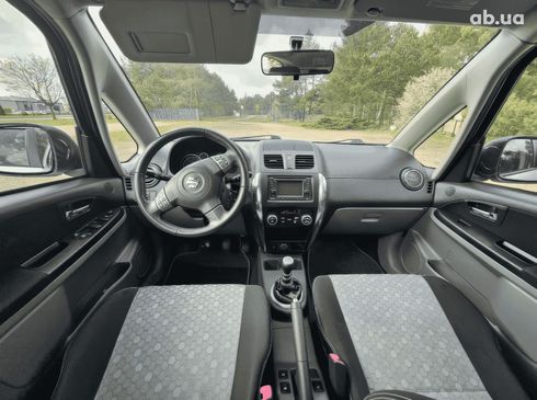 Suzuki SX4 2013 серебристый - фото 10