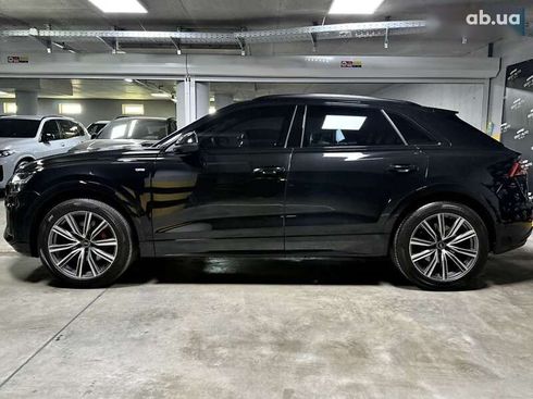 Audi Q8 2023 - фото 17