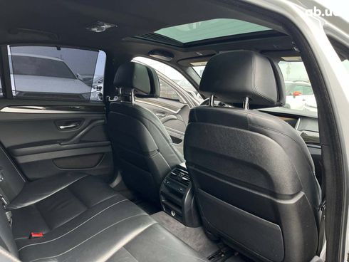 BMW 5 серия 2014 серый - фото 38