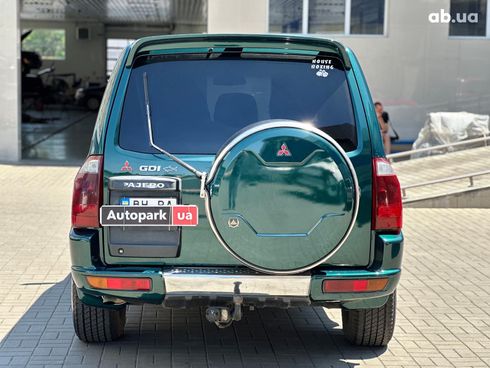 Mitsubishi Pajero Wagon 2001 зеленый - фото 9
