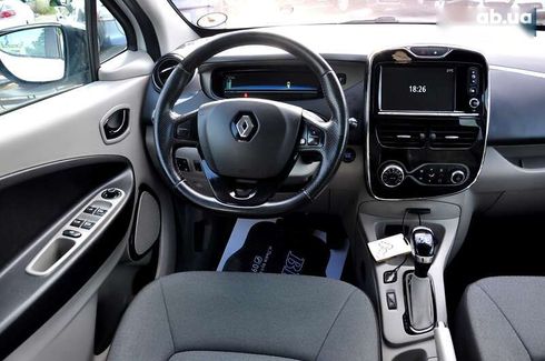 Renault Zoe 2015 - фото 20