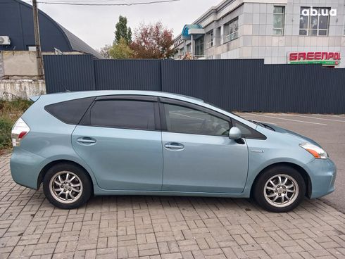 Toyota Prius 2014 серый - фото 4