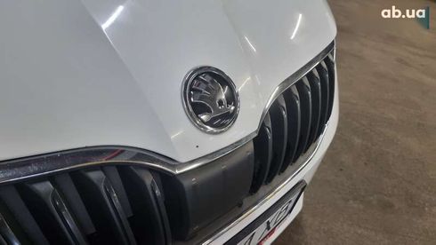 Skoda Octavia 2018 - фото 13