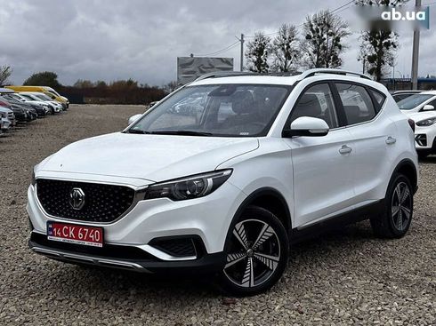 MG ZS EV 2021 - фото 13