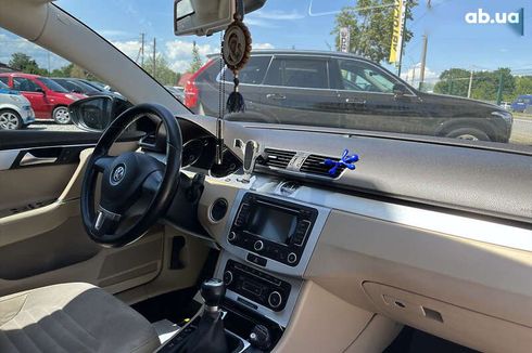Volkswagen Passat 2011 - фото 27