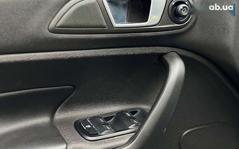 Ford Fiesta 2013 - фото 11