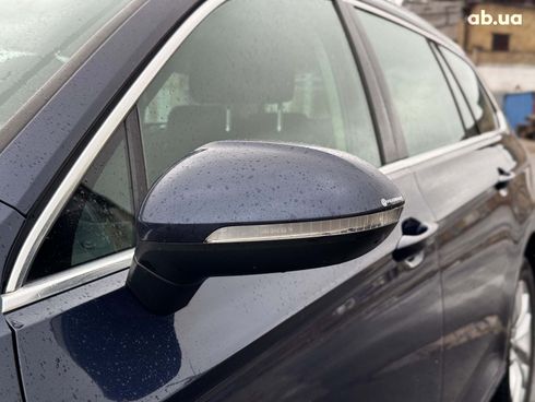 Volkswagen passat b8 2015 синий - фото 17