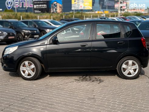Chevrolet Aveo 2009 черный - фото 4