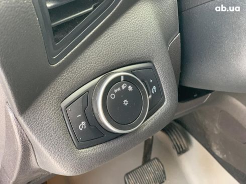 Ford Escape 2015 белый - фото 21