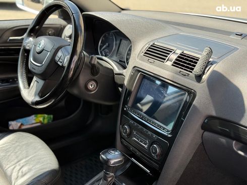 Skoda Octavia 2010 серый - фото 32