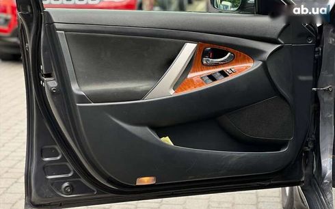 Toyota Camry 2008 - фото 7