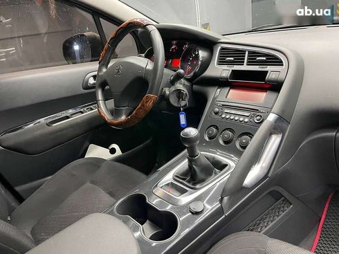 Peugeot 3008 2011 - фото 12