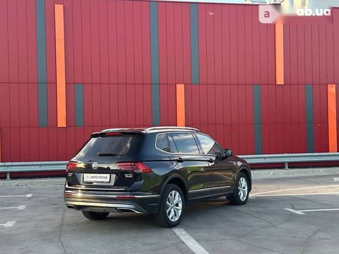 Volkswagen Tiguan 2018 - фото 8