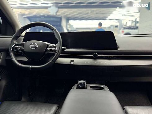 Nissan Ariya 2022 - фото 18