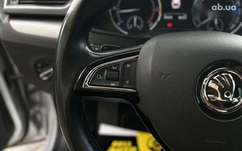 Skoda Superb 2018 - фото 14