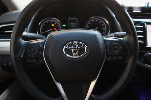 Toyota Camry 2017 - фото 26