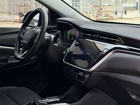 Chevrolet Bolt 2021 - фото 15