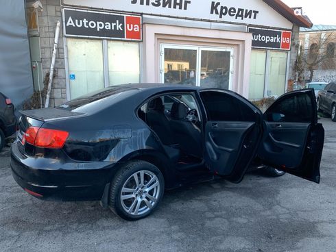 Volkswagen Jetta 2012 черный - фото 16