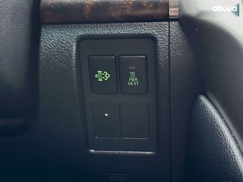 Toyota Land Cruiser 2013 - фото 29