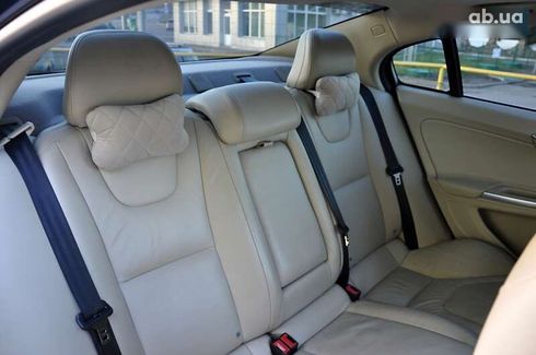 Volvo S60 2012 - фото 26