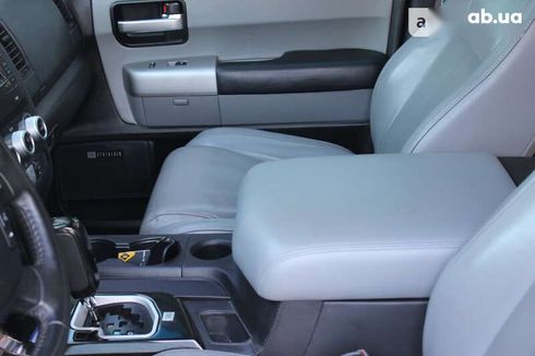 Toyota Sequoia 2008 - фото 17
