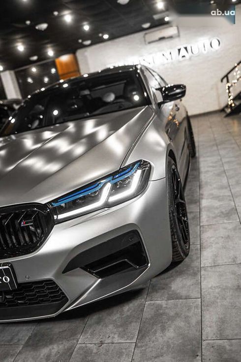 BMW M5 2018 - фото 5