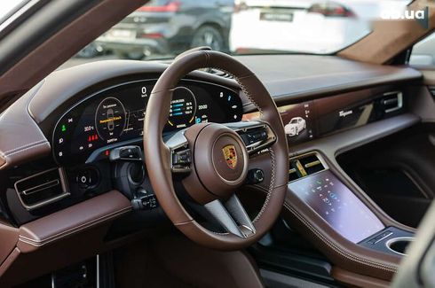 Porsche Taycan 2021 - фото 22