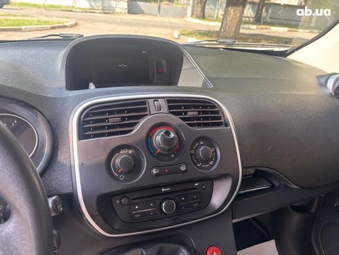 Renault Kangoo 2018 белый - фото 20