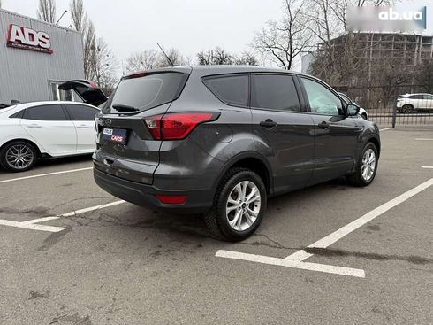 Ford Escape 2019 - фото 3