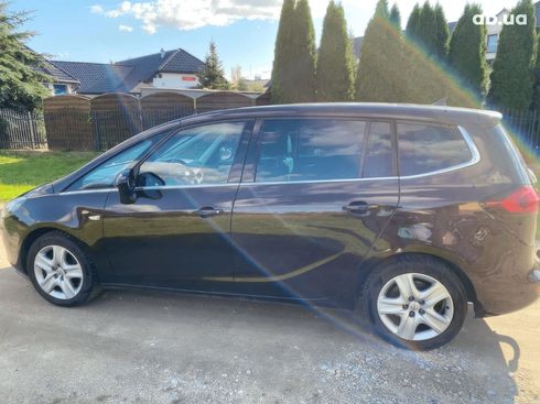 Opel Zafira 2014 коричневый - фото 3