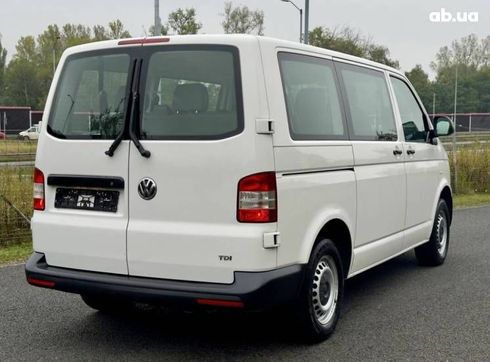 Volkswagen Transporter 2015 белый - фото 8