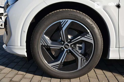 Audi Q4 e-tron 2023 - фото 20