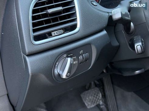 Audi Q3 2017 - фото 17