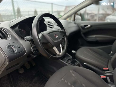 SEAT Ibiza 2011 - фото 21