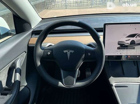 Tesla Model Y 2022 - фото 12