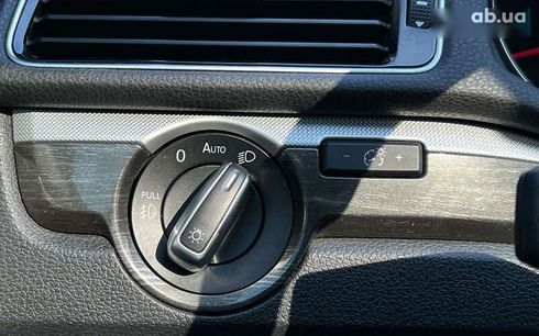 Volkswagen Passat 2016 - фото 23
