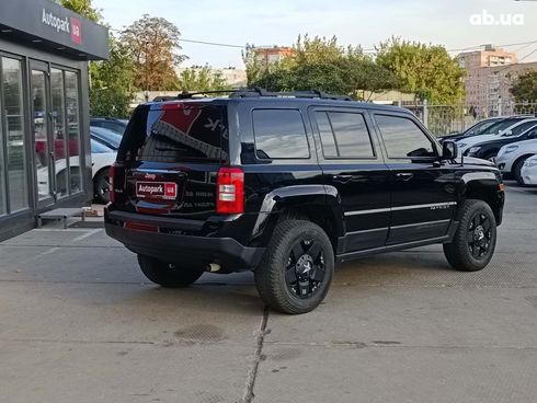 Jeep Patriot 2016 черный - фото 7