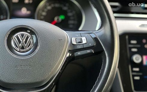 Volkswagen Passat 2018 - фото 13