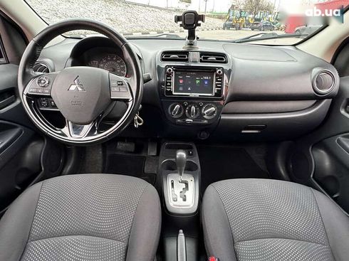 Mitsubishi Mirage 2017 - фото 16