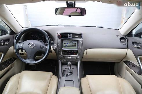 Lexus IS 2010 - фото 12
