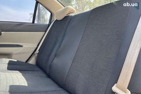 Hyundai Accent 2009 - фото 21