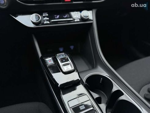Hyundai Sonata 2021 - фото 24