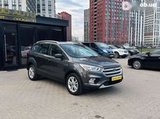 Купить Ford Escape 2019 бу в Киеве - купить на Автобазаре