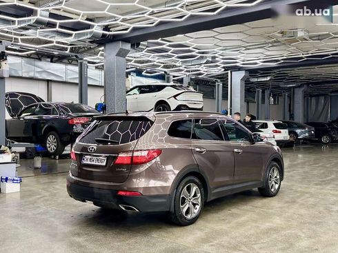 Hyundai Santa Fe 2013 - фото 4