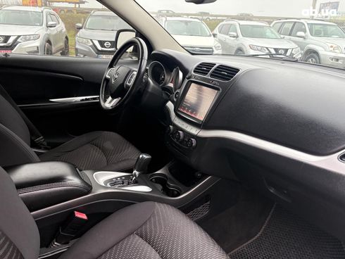 Dodge Journey 2014 белый - фото 26