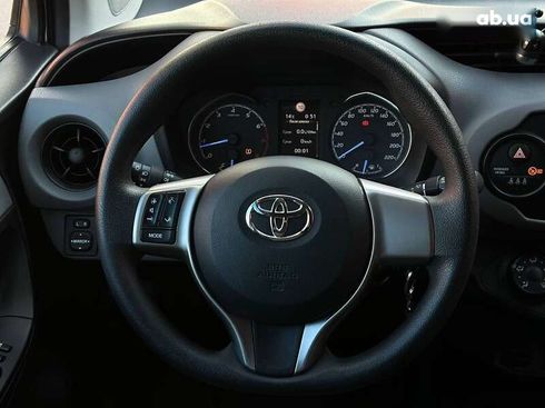 Toyota Yaris 2018 - фото 18