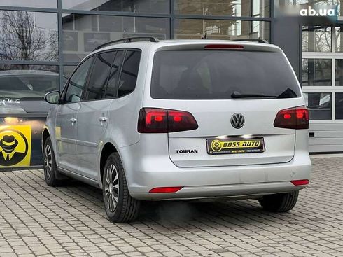 Volkswagen Touran 2011 - фото 5