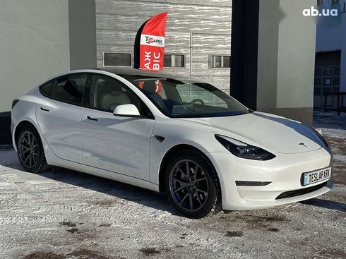 Tesla Model 3 2023 - фото 11